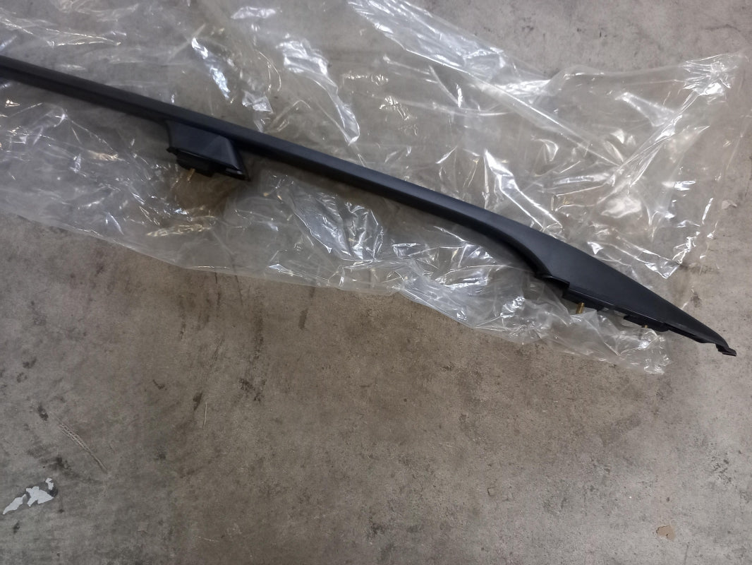 Original OE MAZDA Dach Führungsschiene C10151T20B