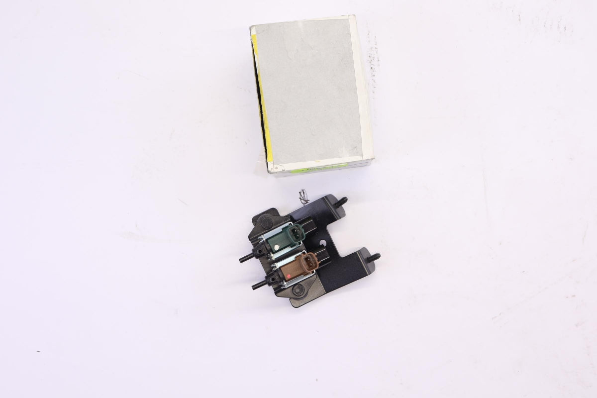 Original OE MAZDA Magnetventil RF5E18740C