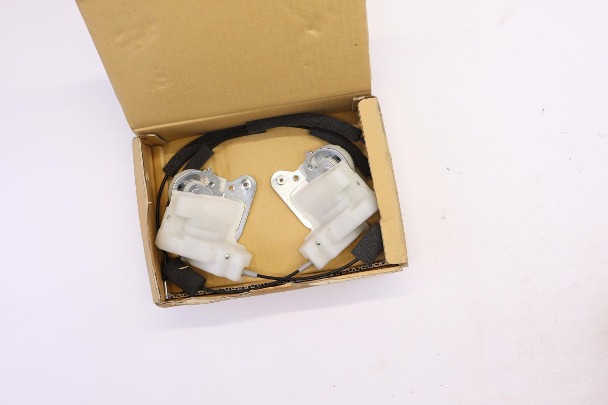 Original OE MAZDA Türschloss C2Y573300B