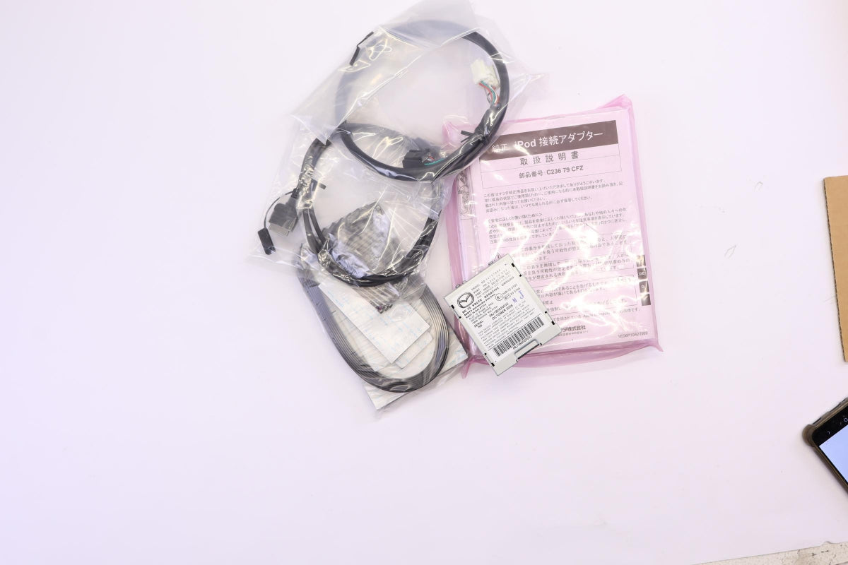 Original OE MAZDA Telefon Montagesatz C23679CFZ