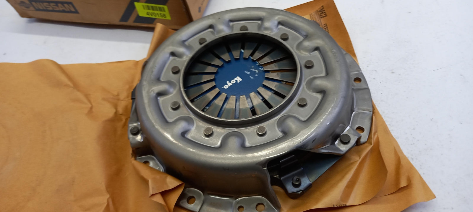 Original OE NISSAN Kupplungssatz 3000122JX5