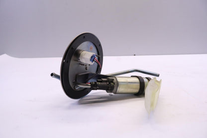Original MAZDA 323 (BA) 1994-1998  Kraftstoffpumpe B6BF1335Z