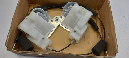 Original OE MAZDA Türschloss C2Y573300B