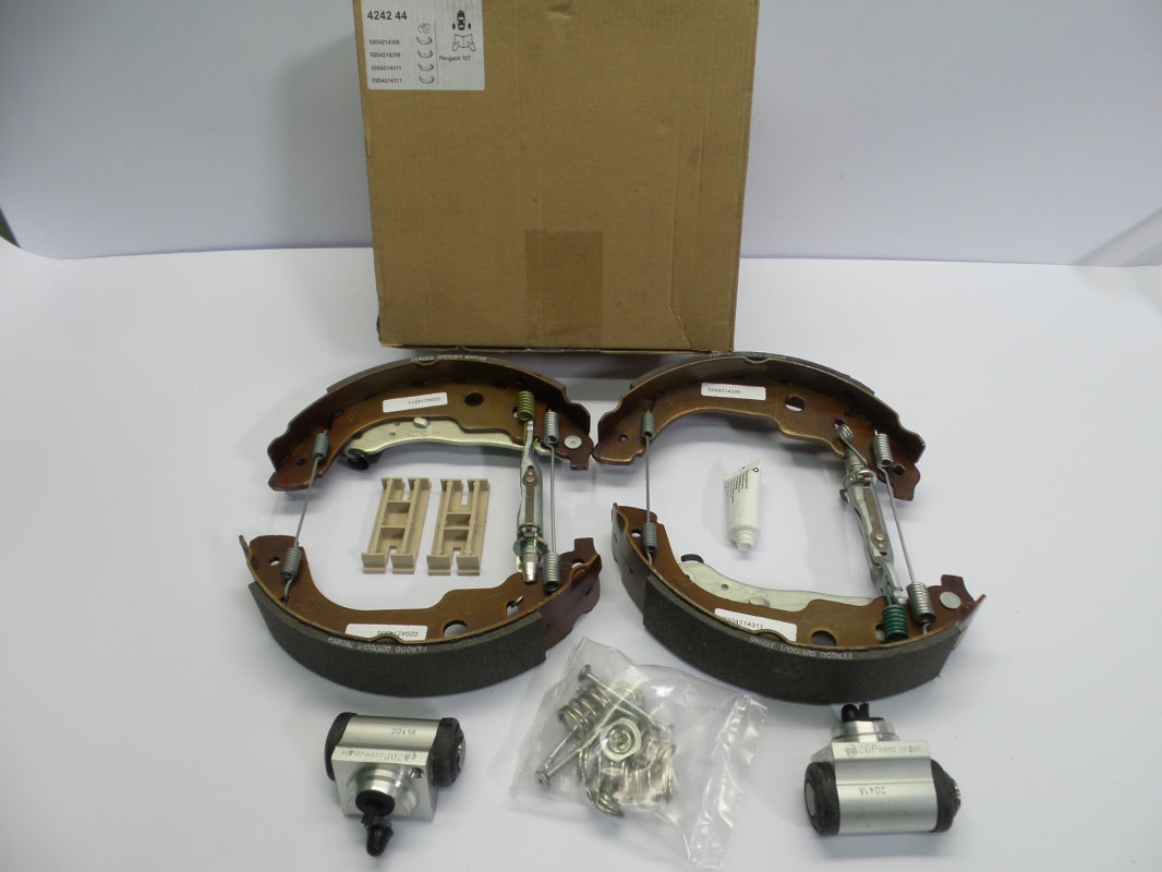 Original OE Peugeot Bremsbackensatz 424244
