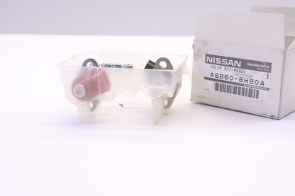 Original OE NISSAN Kraftstoffdruck Steuerventil A68608H80A