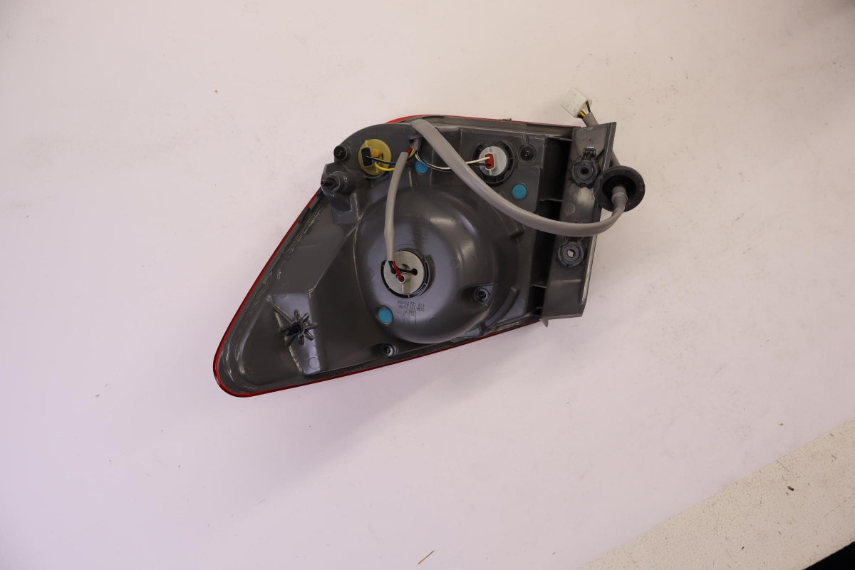 Original OE CHEVROLET Heckleuchte 96829827