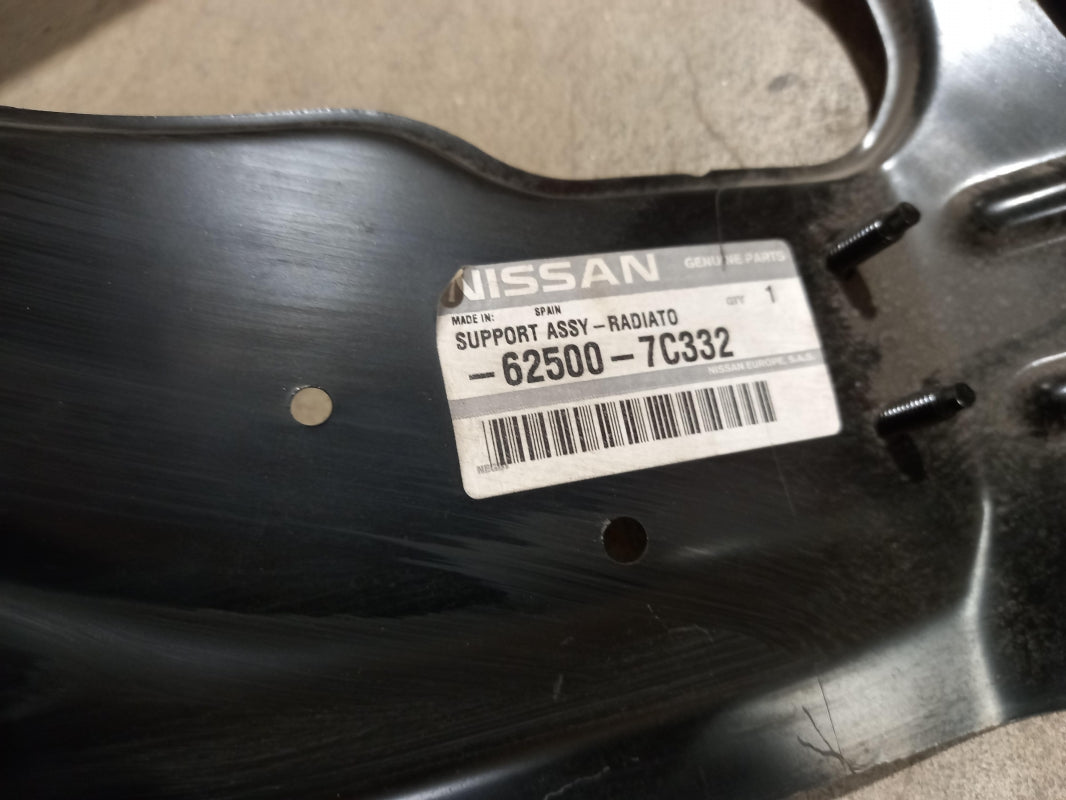 Original NISSAN Serena C23M 1992-2001 Kühlergrill Halter 625007C332