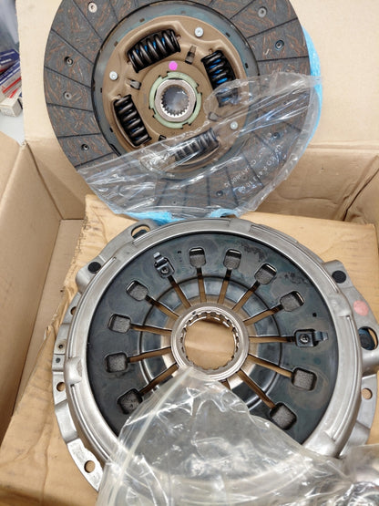 Original OE MITSUBISHI Kupplungssatz MME61531