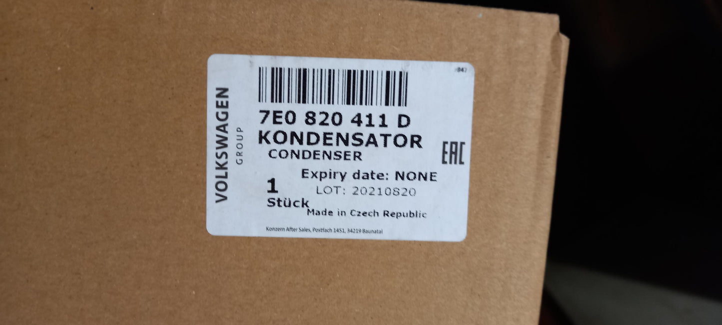 Original OE Volkswagen Klimakondensator 7E0820411D