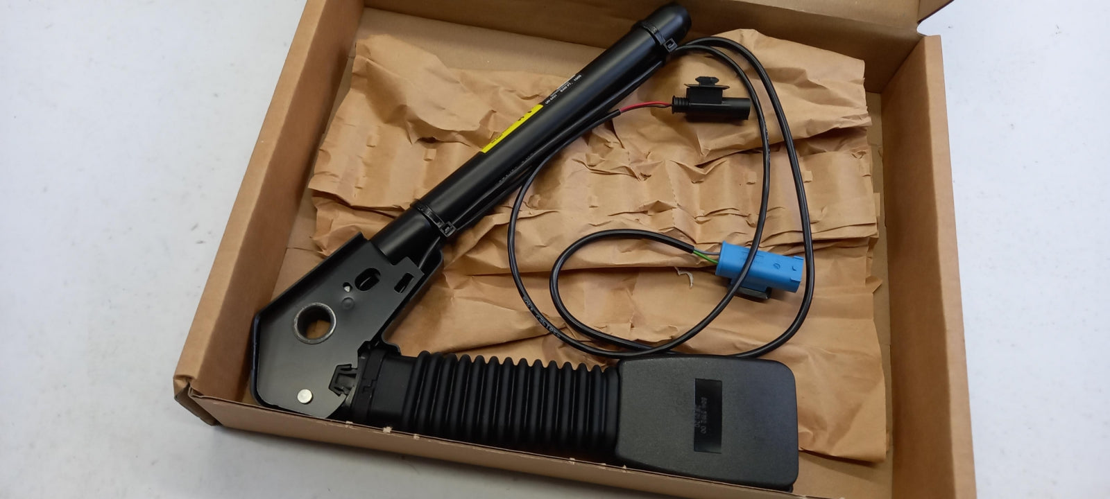 Original OE BMW Sicherheitsgurt Gurtstraffer 72119119547