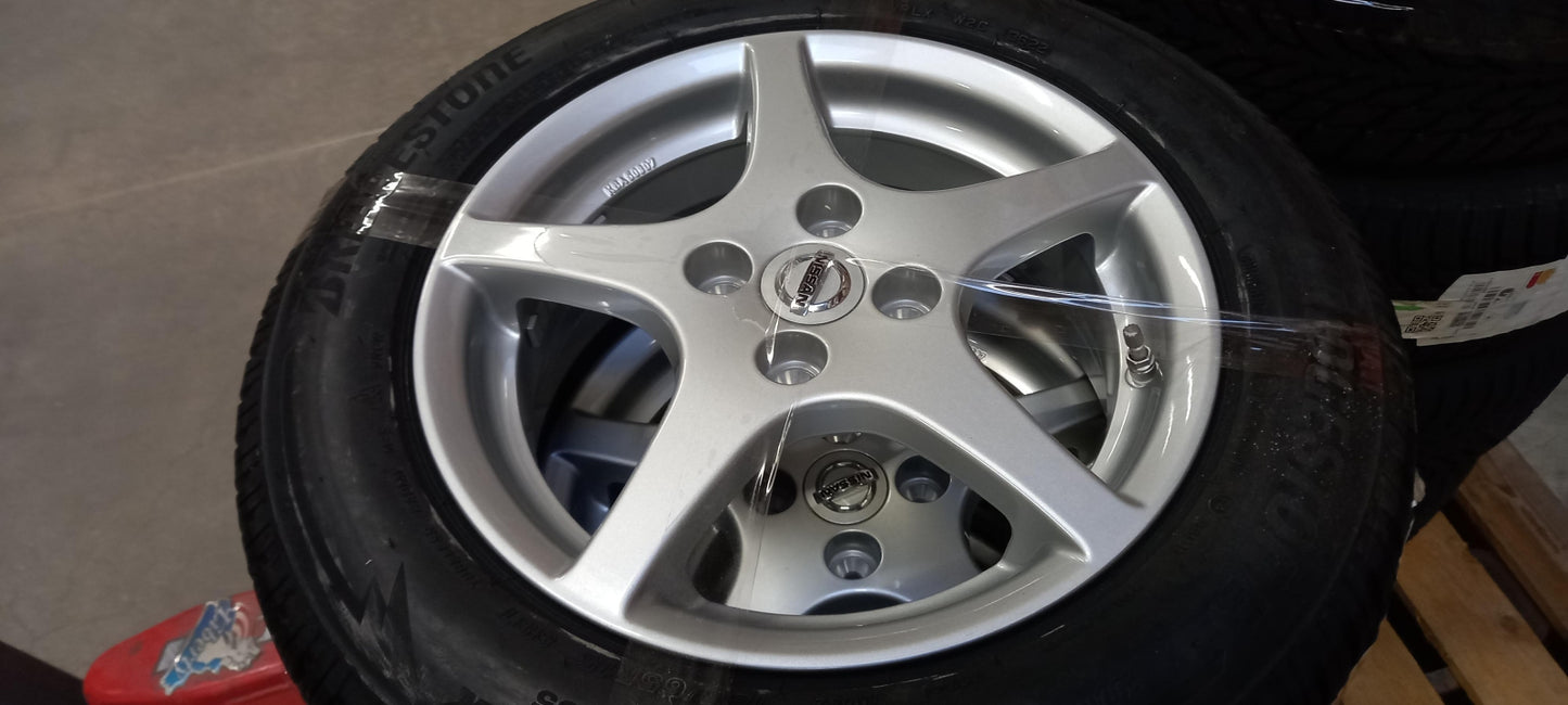 Original NISSAN Micra K14 Set Komplette Winter Räder (4pc) 15"" AS2A1S15K14BR