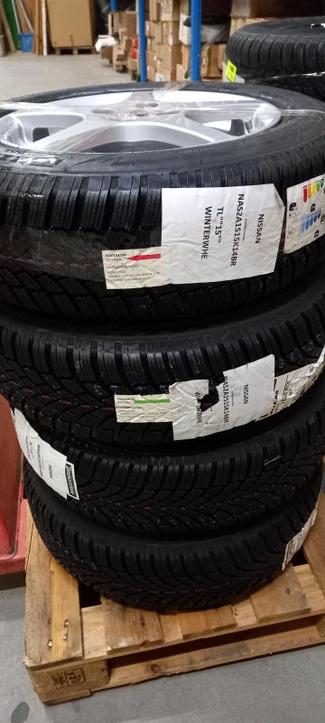 Original NISSAN Micra K14 Set Komplette Winter Räder (4pc) 15