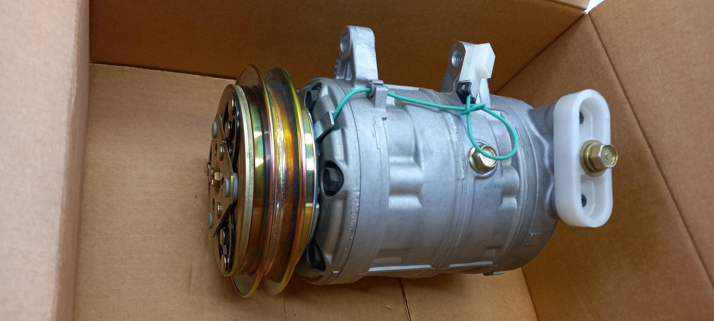 Original OE NISSAN Klimakompressor 92600D8800