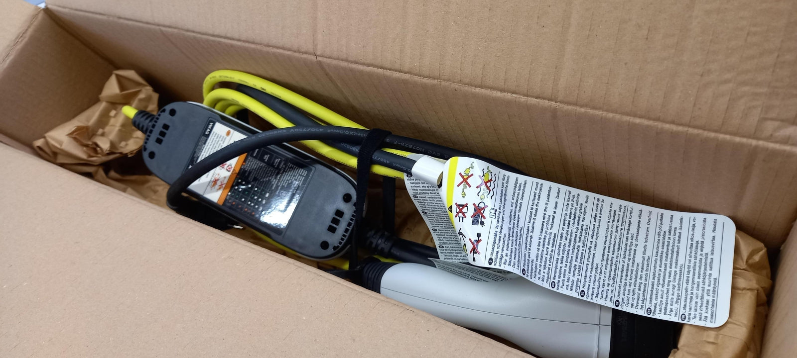 Original OE Volkswagen Batterieladegerät 1EA971675AR