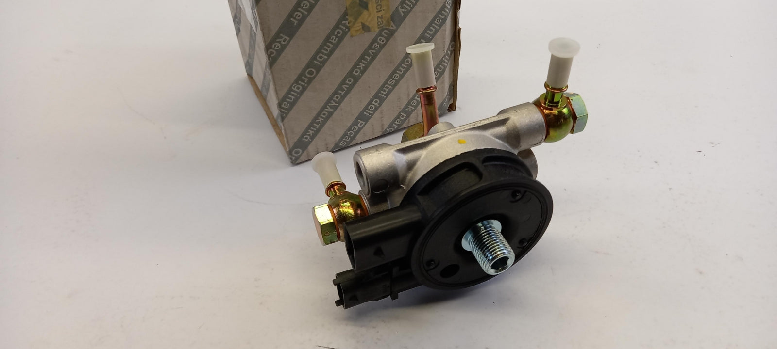 Original FIAT Stilo 1.9 JTD Radbremszylinder 77362321