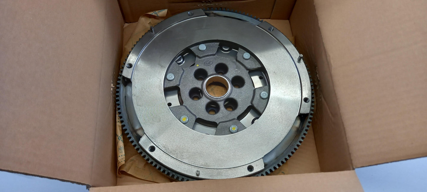 Original OE Volkswagen Schwungrad 038105266BA