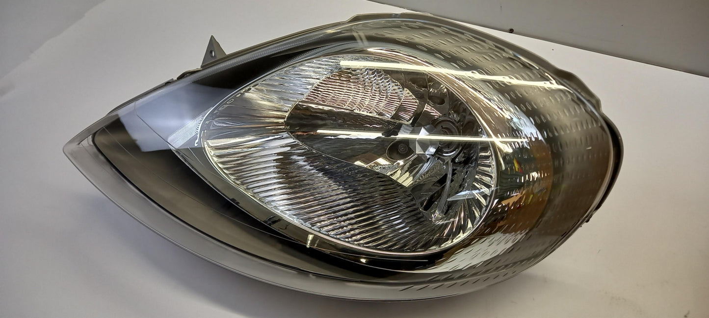 Original OE NISSAN Scheinwerfer 7700311371