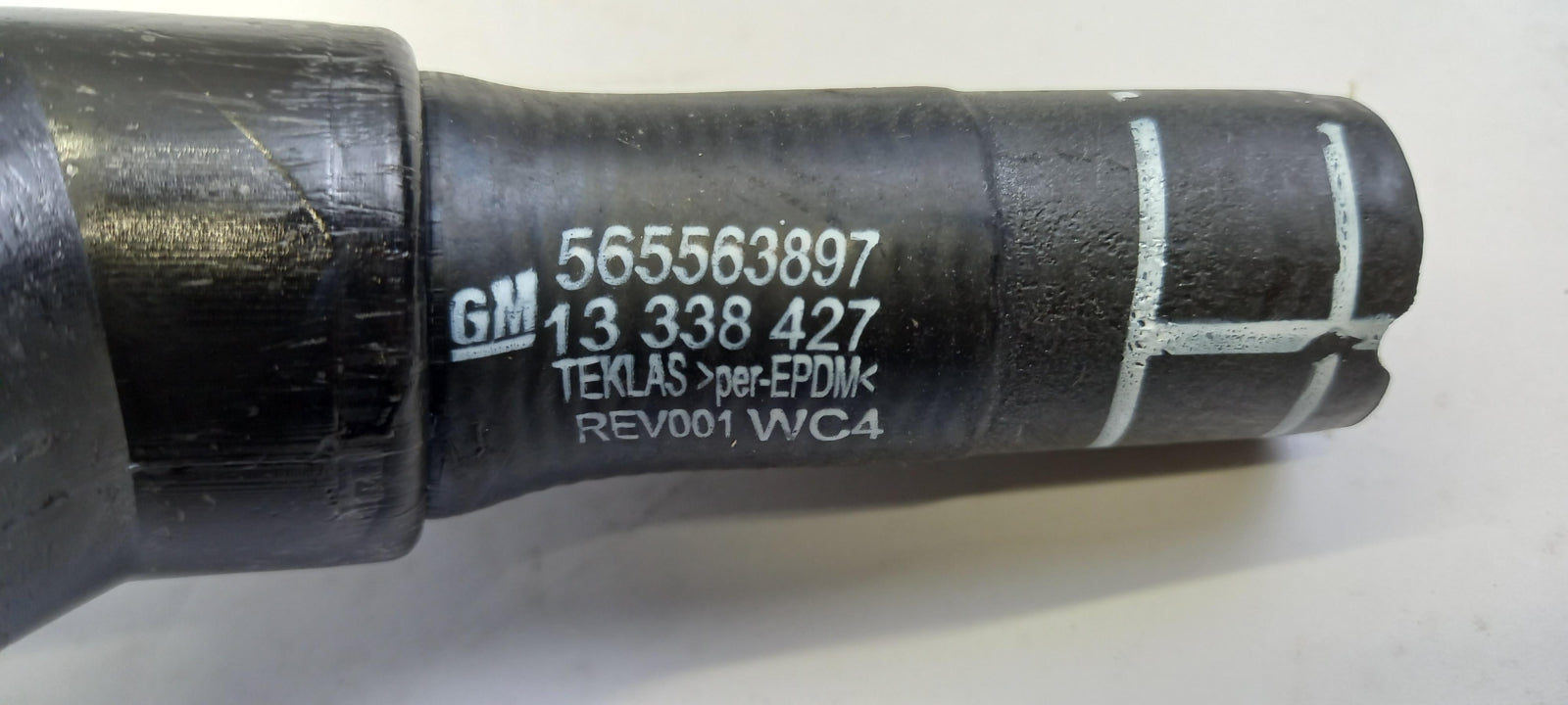 Original OPEL Astra-J 2010> 1.6L Heizung Schlauch 13338427