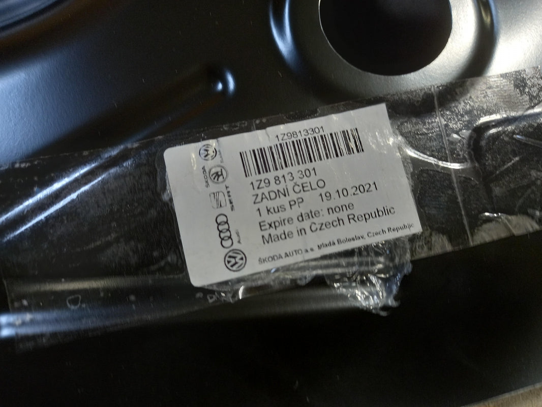 Original OE Volkswagen Heckblech Verstärkung 1Z9813301