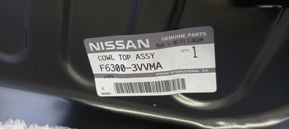 Original OE NISSAN Wasserabweiser F63003VVMA