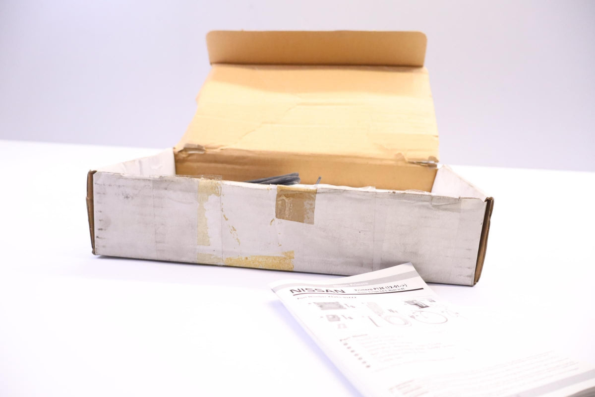 Original OE NISSAN Telefon Montagesatz KE28389466
