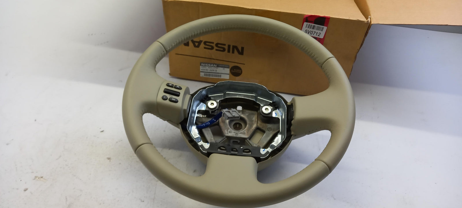 Original OE NISSAN Lenkrad 48430AX41B