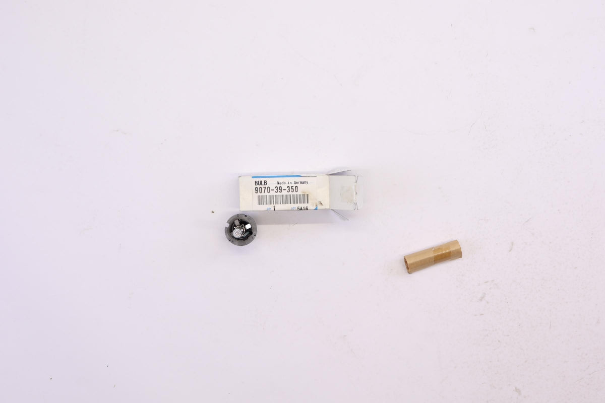 Original OE MAZDA Xenonlampe 907039350