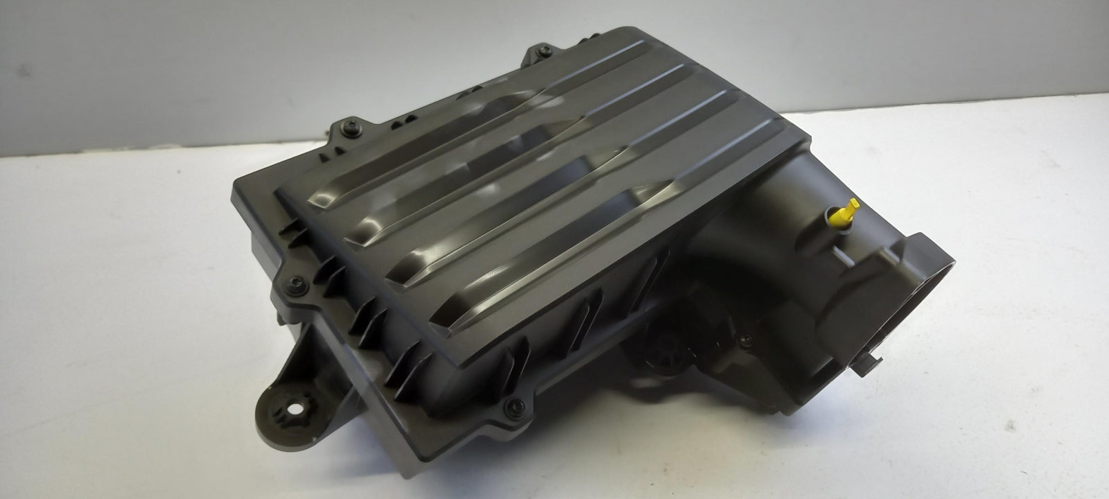 Original OE Volkswagen Luftfilterkasten 2Q0129607