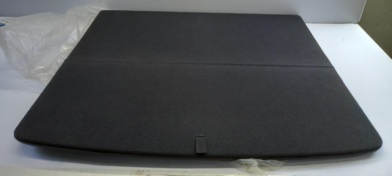 Original OE HYUNDAI/KIA Koffer Boden 857202S1009P