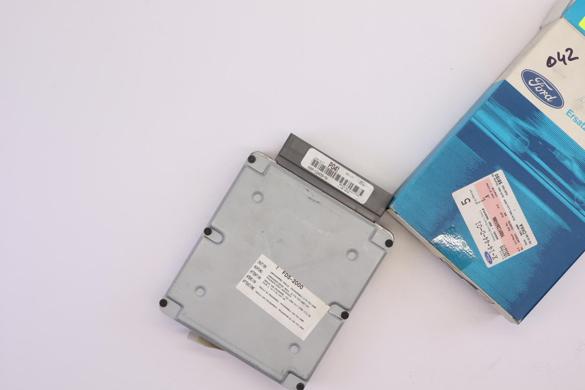 Original OE FORD Motorsteuergerät 1051279