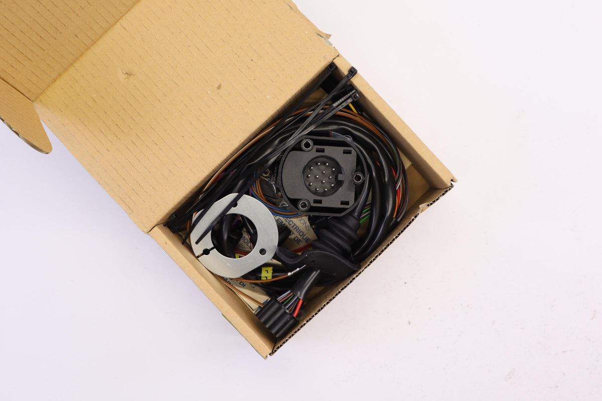 Original OE FORD Anhängerkupplung Elektrosatz 1038365