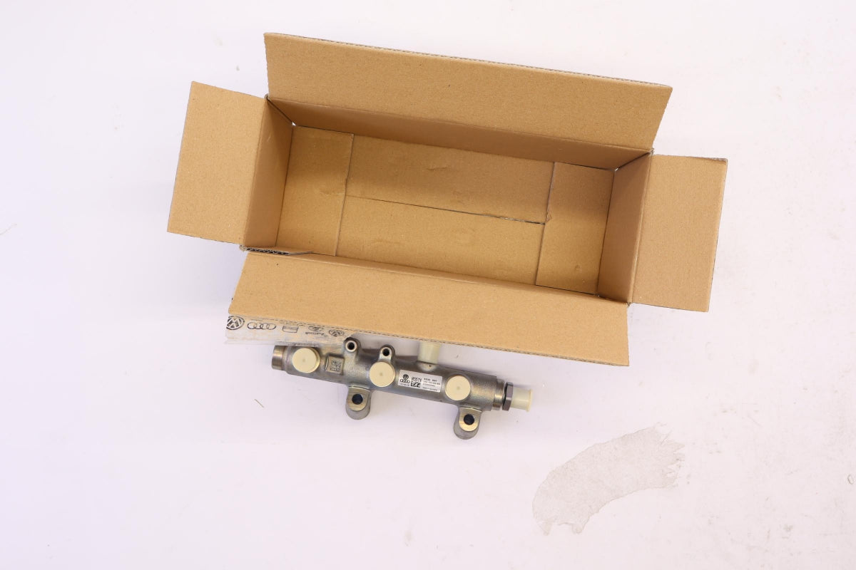 Original AUDI A4 A5 A6 A7 A8 Q5 3.0 TDI Kraftstoffverteiler links 059130089BS