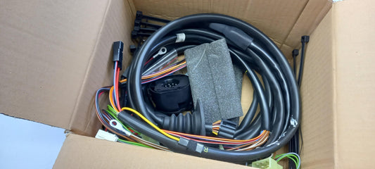 Original OE FORD Anhängerkupplung Elektrosatz 1221085