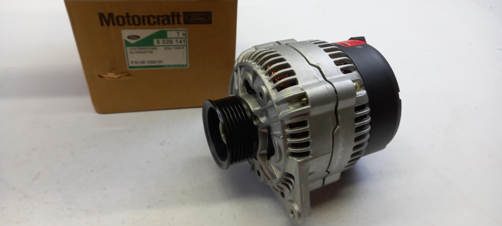 Original OE FORD Lichtmaschine 5026141