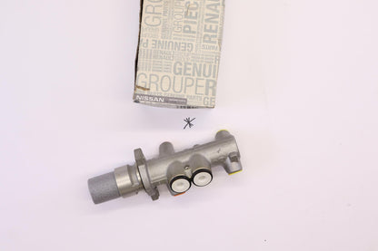 Original OE NISSAN Hauptbremszylinder 4601000QAR