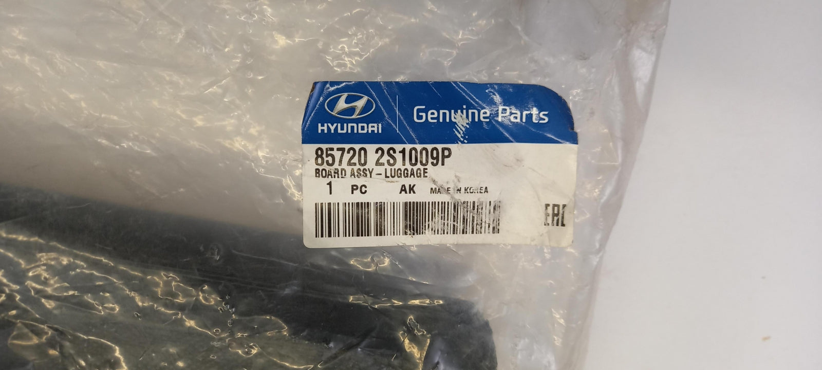 Original OE HYUNDAI/KIA Koffer Boden 857202S1009P