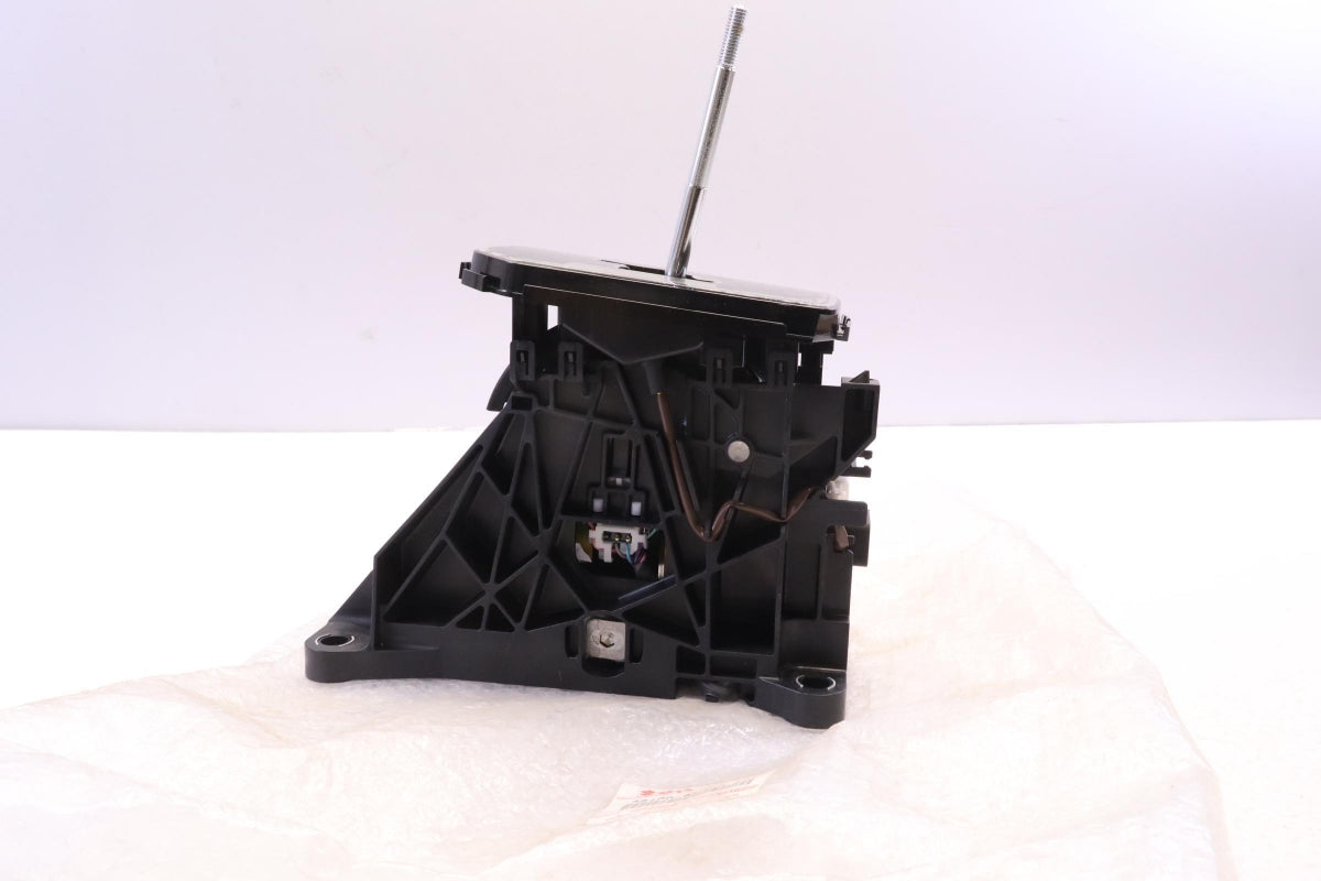 Original OE SUZUKI Schalthebel 2810062RR0B6L