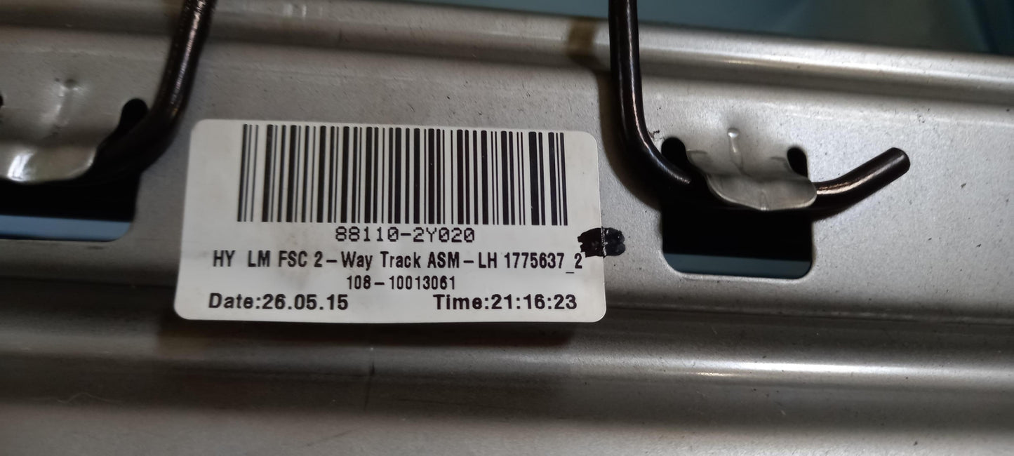 Original OE HYUNDAI/KIA Sitz Führungsschiene 881102Y020