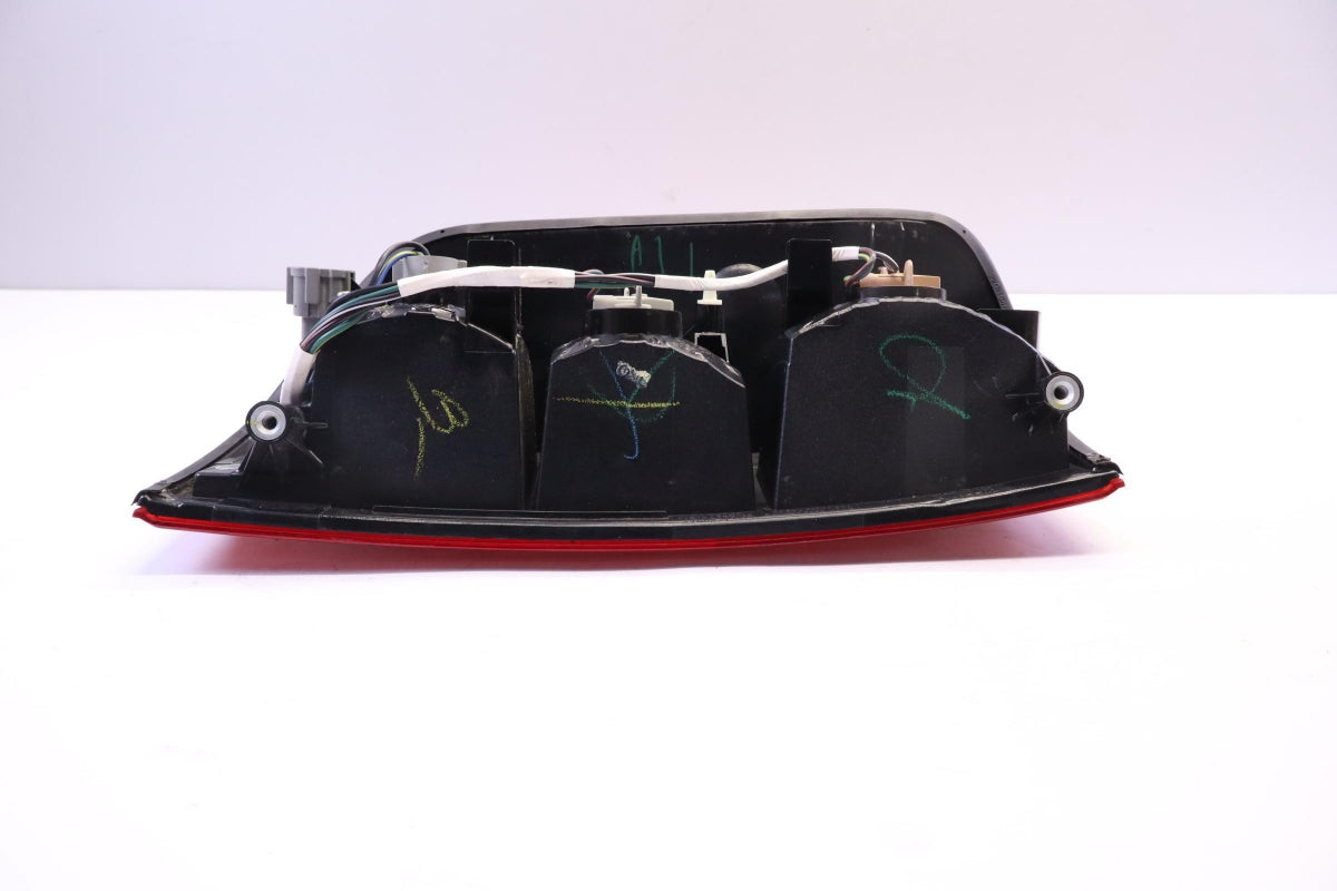 Original NISSAN Navara D40 2005-2010 Rückleuchte Heckleuchte Links 26550EB383