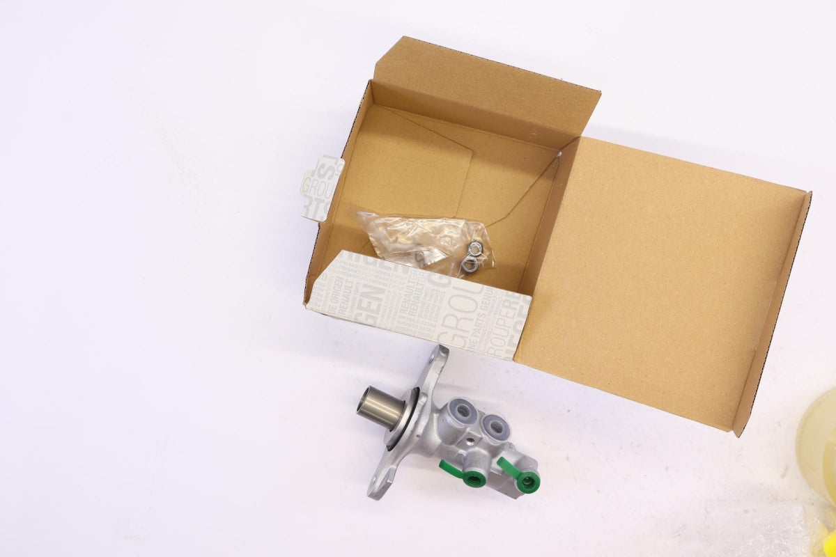 Original OE RENAULT Hauptbremszylinder 460119686R