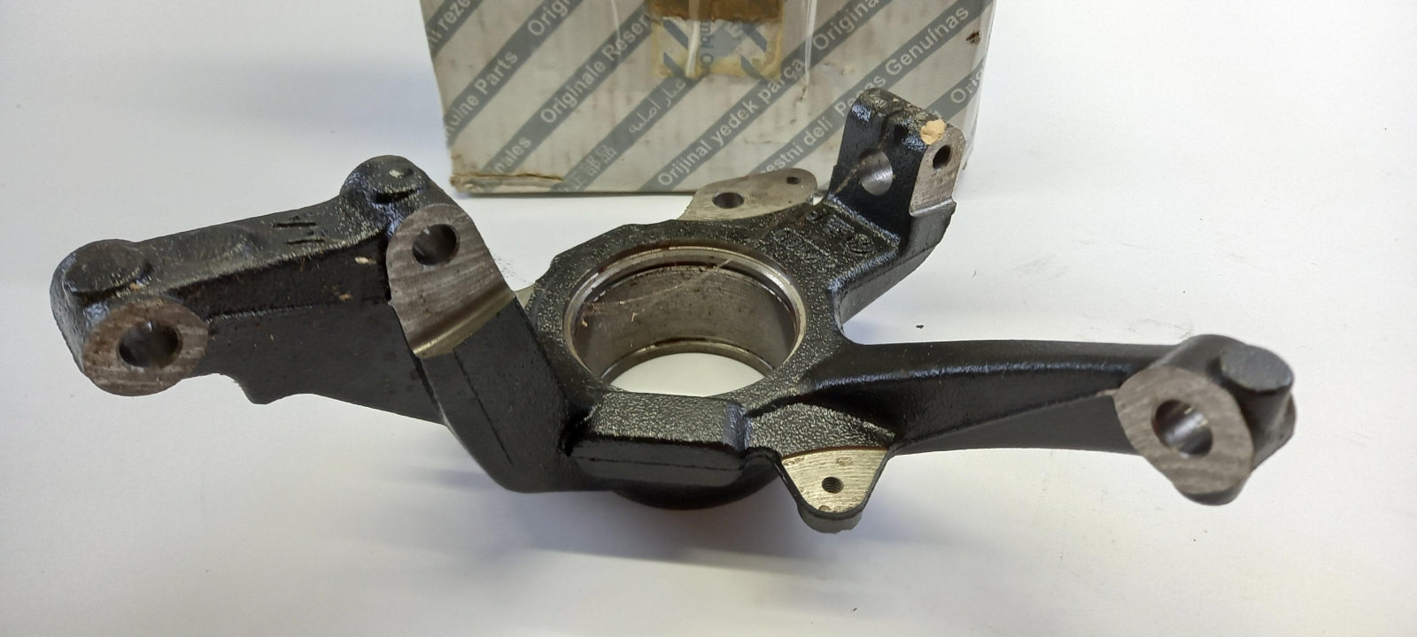 Original OE FIAT Achsschenkel 50703701