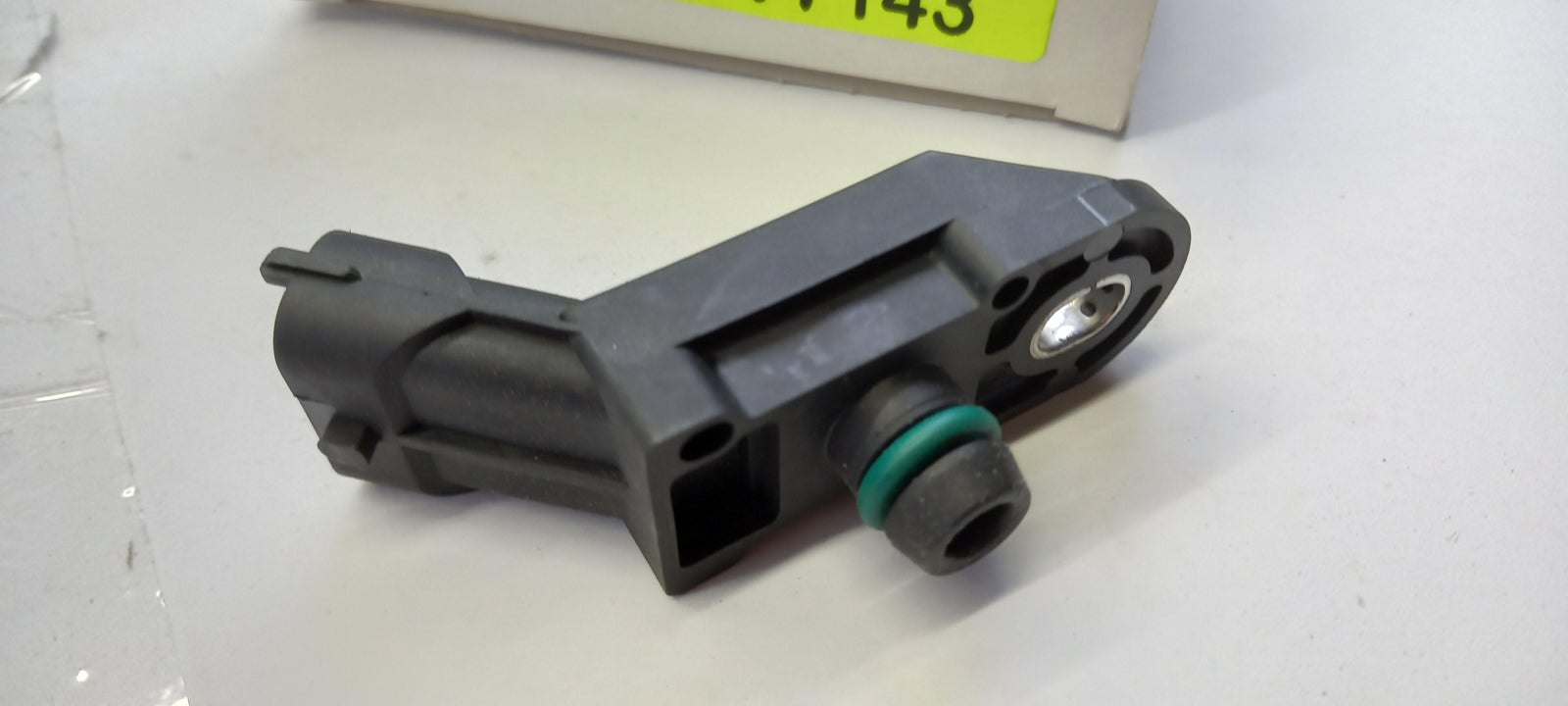 Original OE RENAULT Ladedrucksensor 8200155613