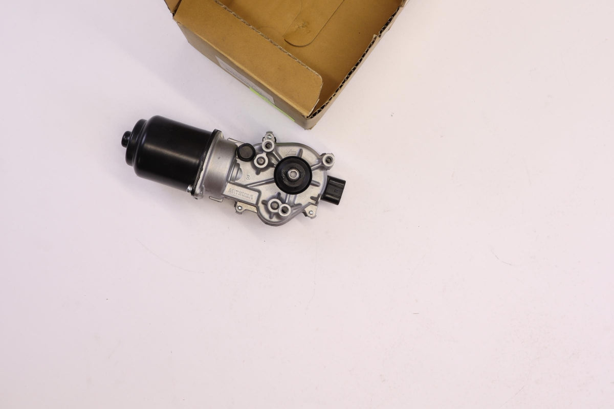 Original OE MITSUBISHI Wischermotor 8250A170