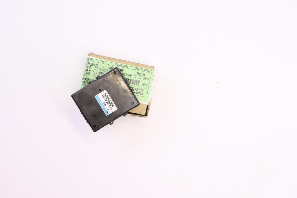 Original OE MITSUBISHI Steuergerät 8638A006