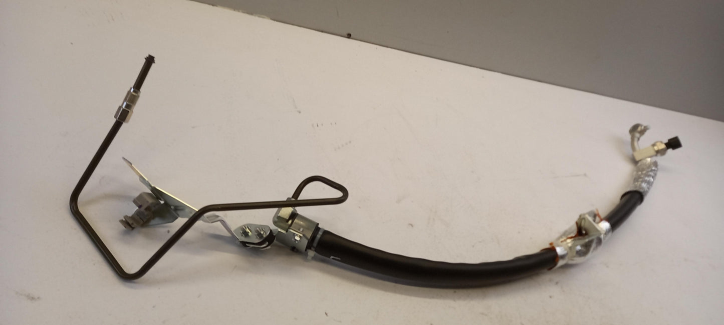 Original OE NISSAN Lenkung Hydraulikschlauch 49720CC10A