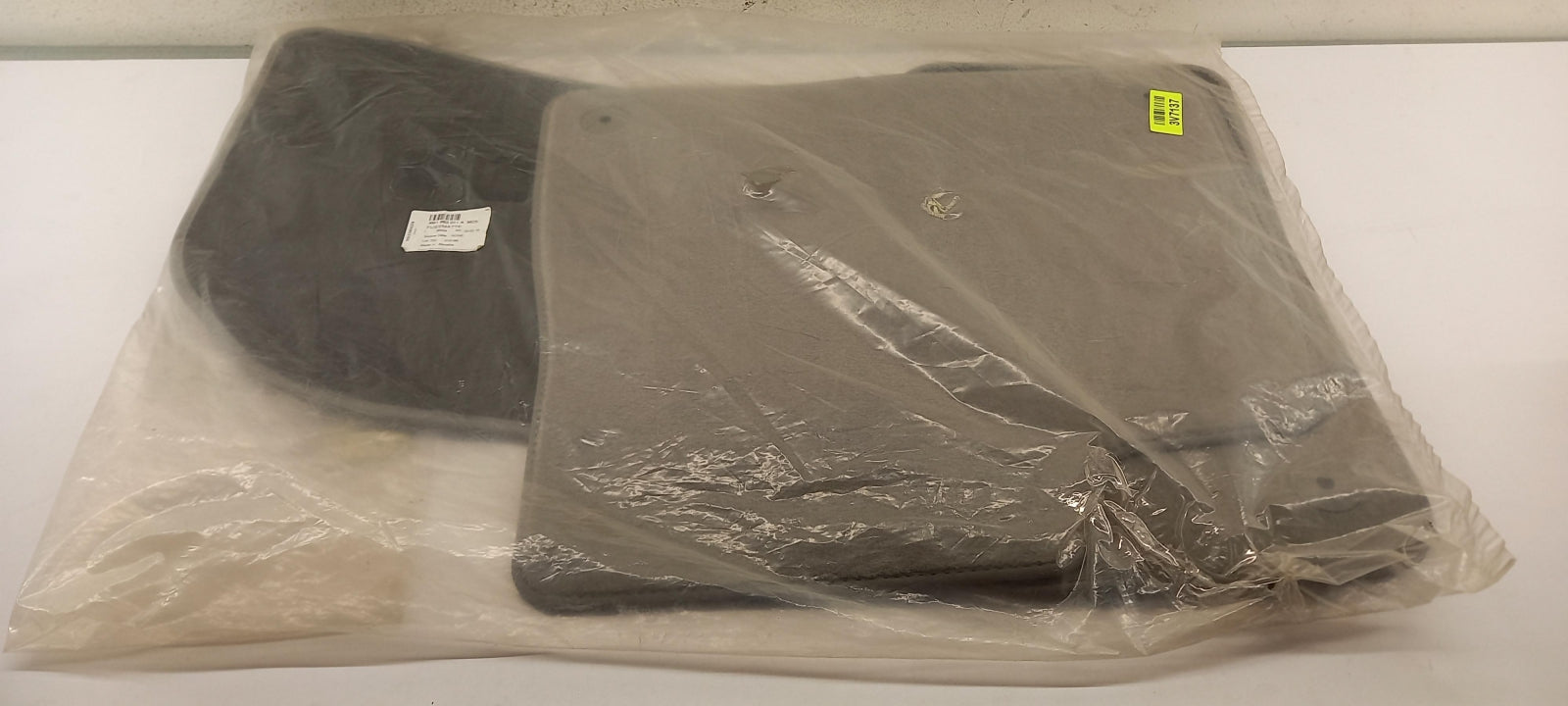 Original OE Volkswagen Fußmattensatz 4M1863011AMC5