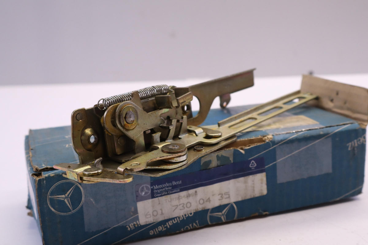 Original OE MERCEDES-BENZ Türschloss A6017300435