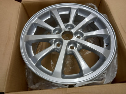 Original OE MITSUBISHI Felge 4250B731