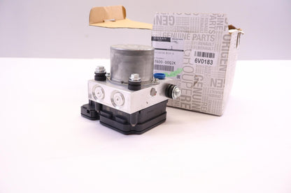 Original OE NISSAN Bremsanlage Hydraulikaggregat 4760000Q2K