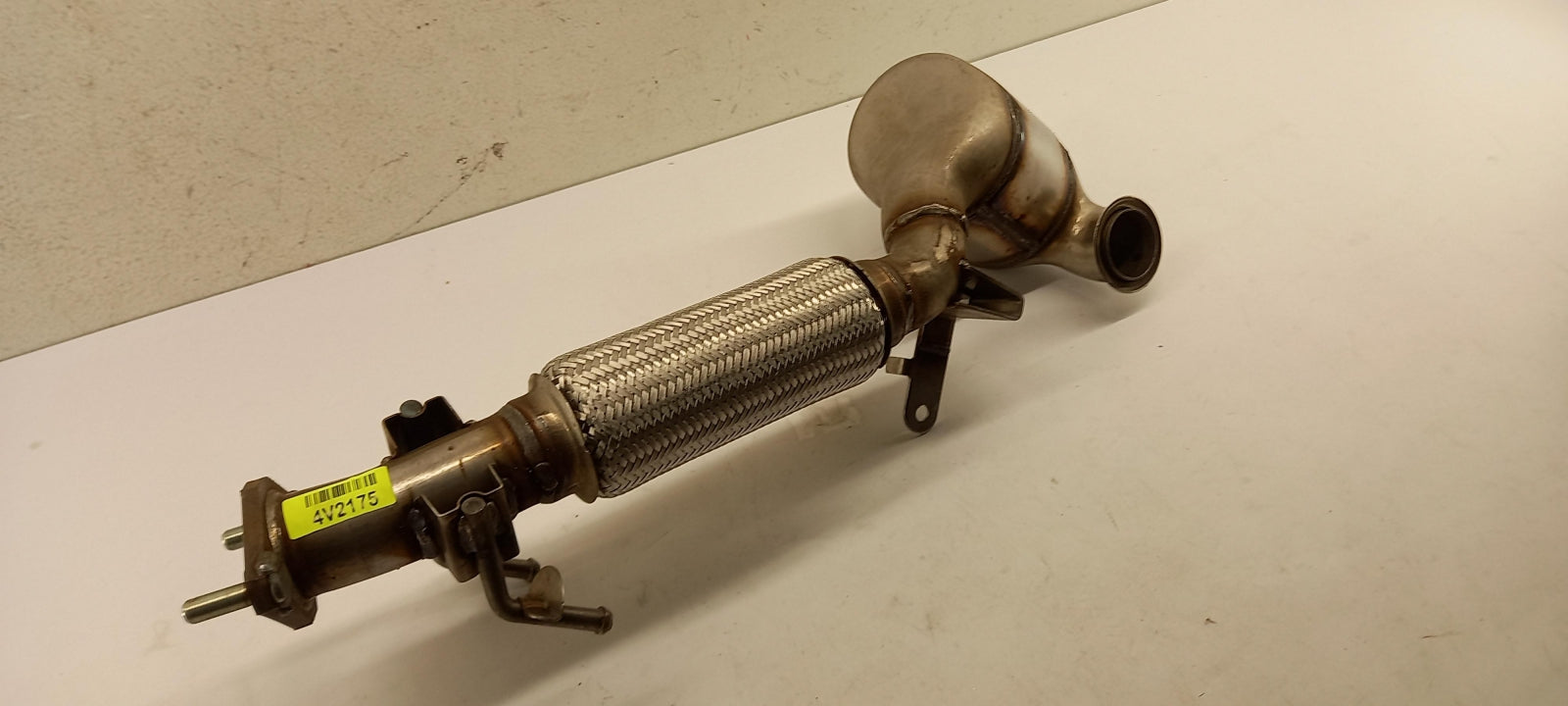 Original OE MITSUBISHI Katalysator 1584A334